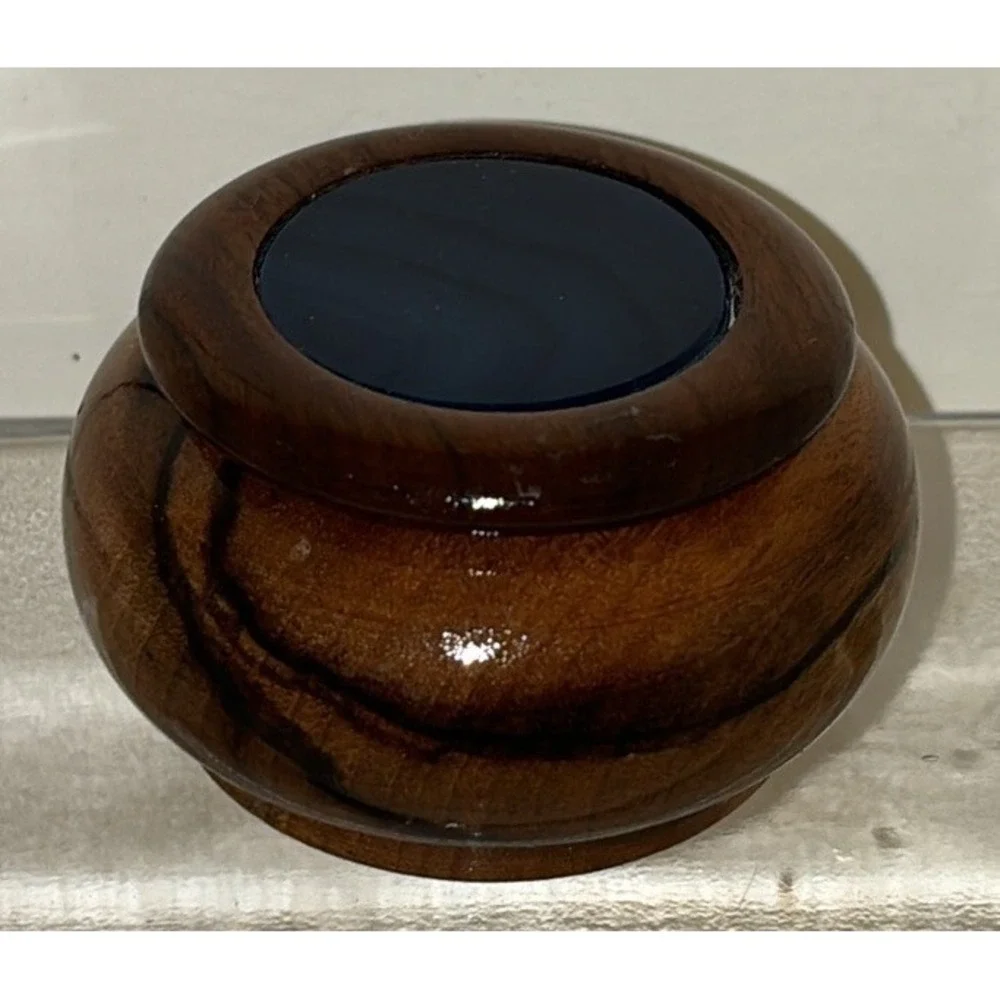 Beautiful Tooled Wooden trinket dish‎ With Blue Agate Slice On Top